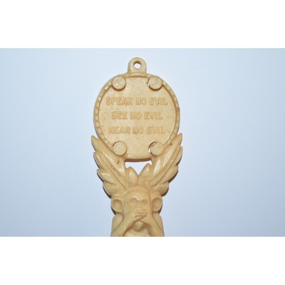 Wise See No Evil Hear No Evil Back Scratcher Japanese Symbols On Back VTG - Picture 2 of 13